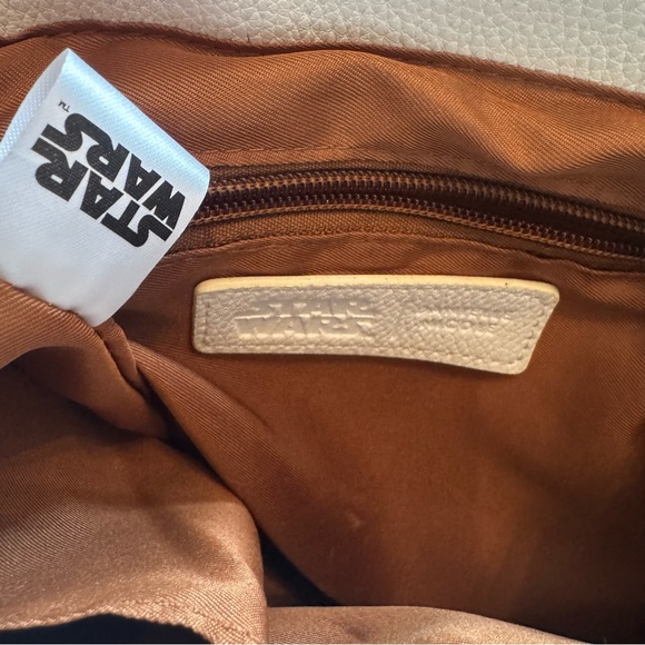 Danielle Nicole Disney‎ Star Wars Mandalorian Mini Faux Leather Backpack - Picture 12 of 13